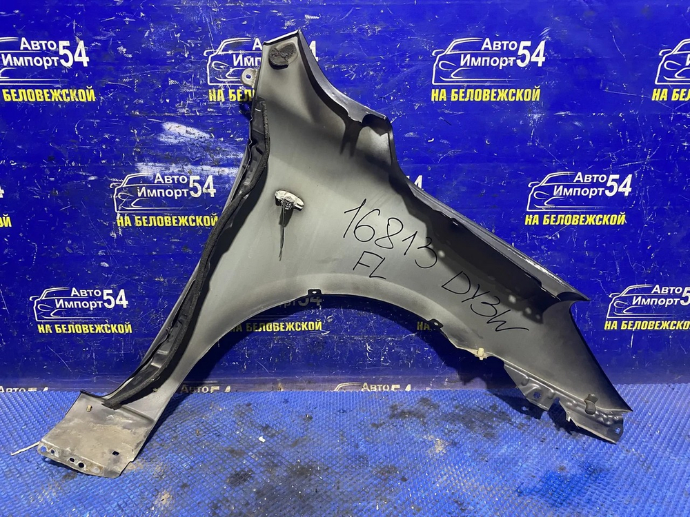 Крыло переднее левое MAZDA DEMIO 2005-2007