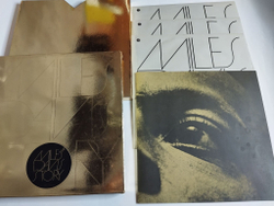 Винтажная виниловая пластинка LP Miles Davis Story Vol. 1 3LP BOX (Japan 1972) (No Obi) (Promo)