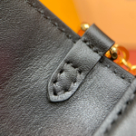 Louis Vuitton Wallet On Chain LV Bloom