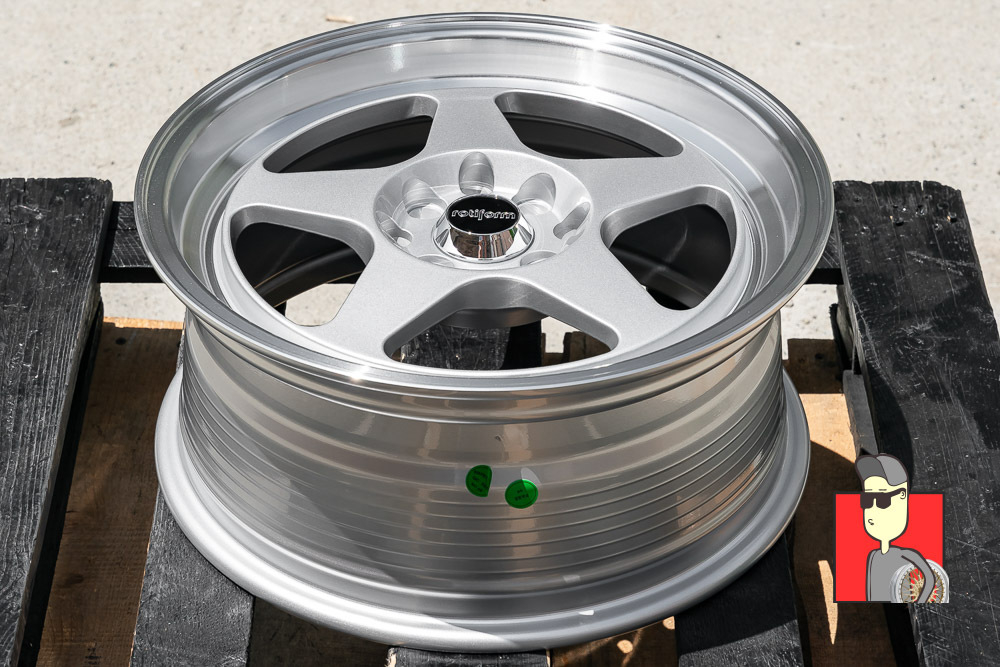Комплект дисков Rotiform 16x7 et35 4x100/4x114.3