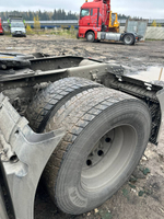 Shacman (Shaanxi) SX* 4x2 Седельный тягач SX4188YY381 (Дизельный, 12,5 л, 473 л.с., МТ)