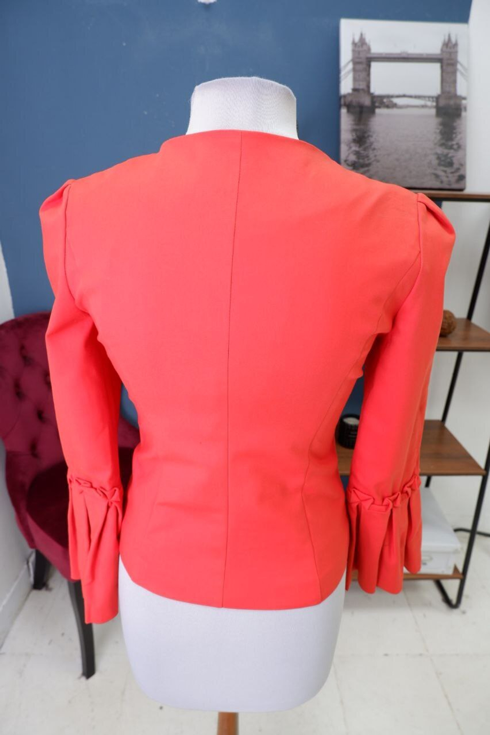 Жакет яркий 44 размер