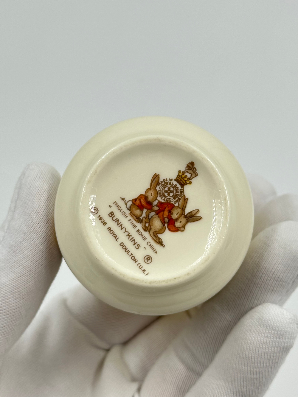 Подставка для яйца Royal Doulton Bunnykins