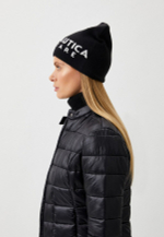 Шапка AERONAUTICA 062 черный сердечко розовым