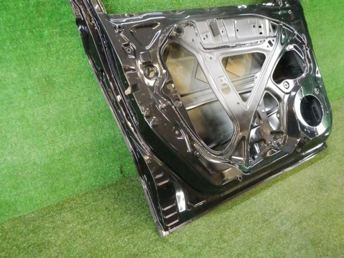 Дверь передняя левая Suzuki Vitara 2 (2014-н.в.)