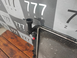 Радиатор двигателя Hyundai Tucson 1 (JM) 04-10 Б/У Оригинал 253102E170