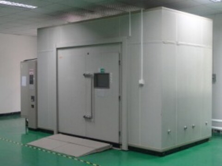 Walk In Environmental Test Chamber