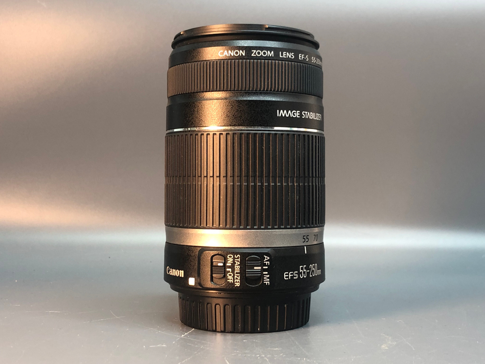 Canon EF-S 55-250mm f/4-5.6