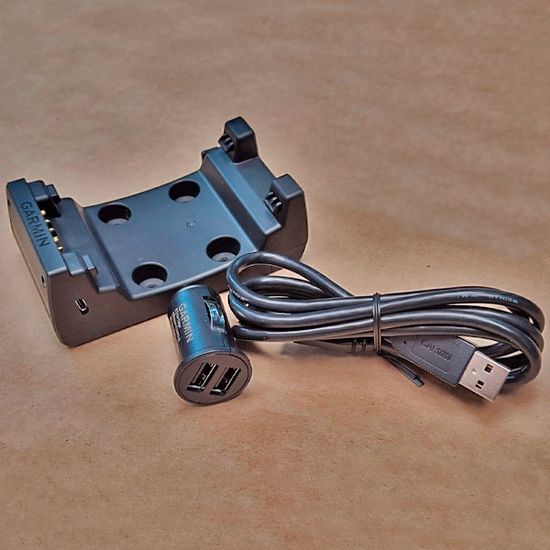 Garmin Montana 700 750 автомобильное крепление на присоске с динамиком и питанием (010-12881-00)