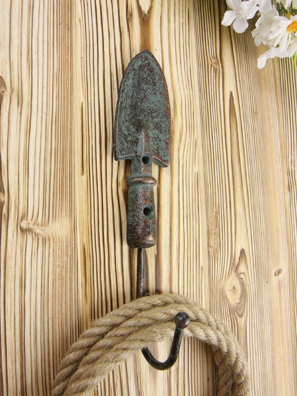 Iron Garden Крючок настенный Совок