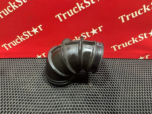 Патрубок воздушного фильтра