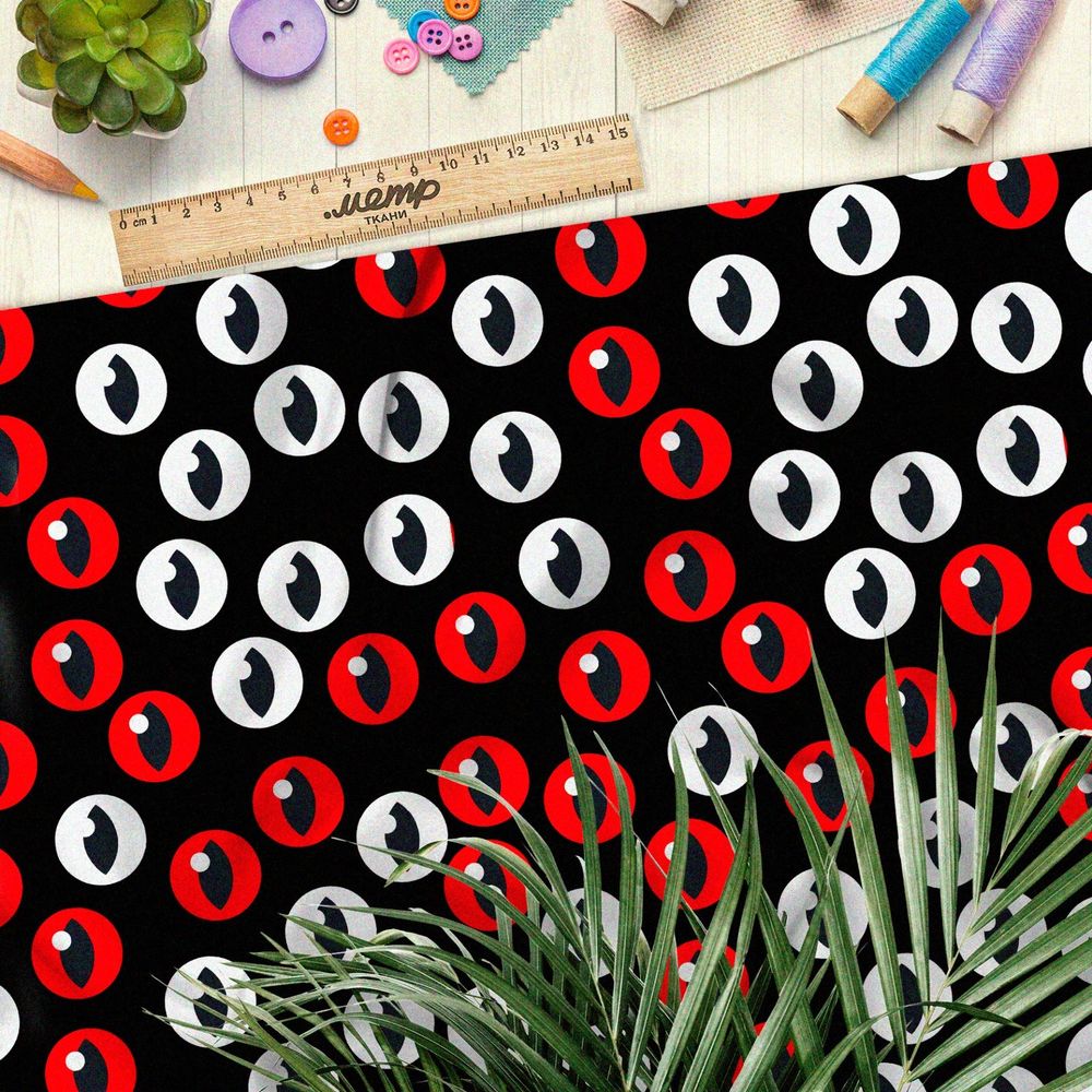 Ткань мембрана белые и красные глаза с узким зрачком