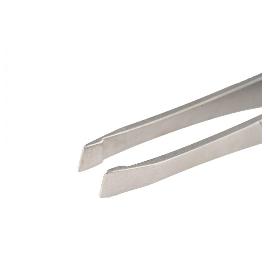 Пинцет Nippon Nippers T-09 для бровей скошенный 90мм