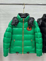 Пуховик Moncler