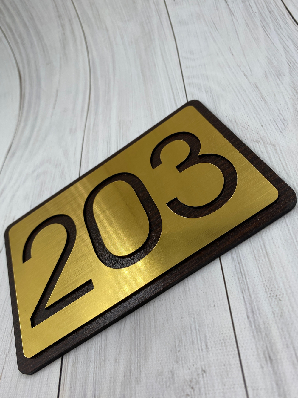 Номерок Премиум NDP-03