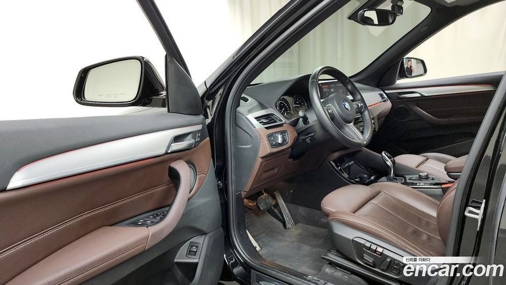 BMW X1 (F48) xDrive 20i M Sports (04.2021)