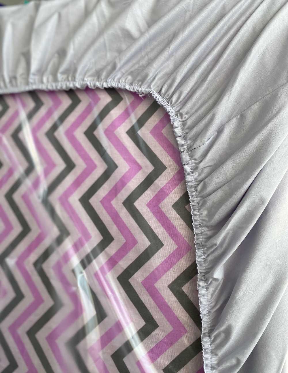 Комплект в кроватку 6-ти предметный "ПОДУШЕЧКИ" (серый цвет), поплин