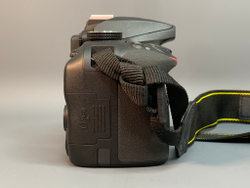 Nikon D3400 Kit AF-P DX 18-55mm G VR 600 кадров