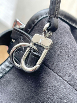 Louis Vuitton CarryAll Dark MM
