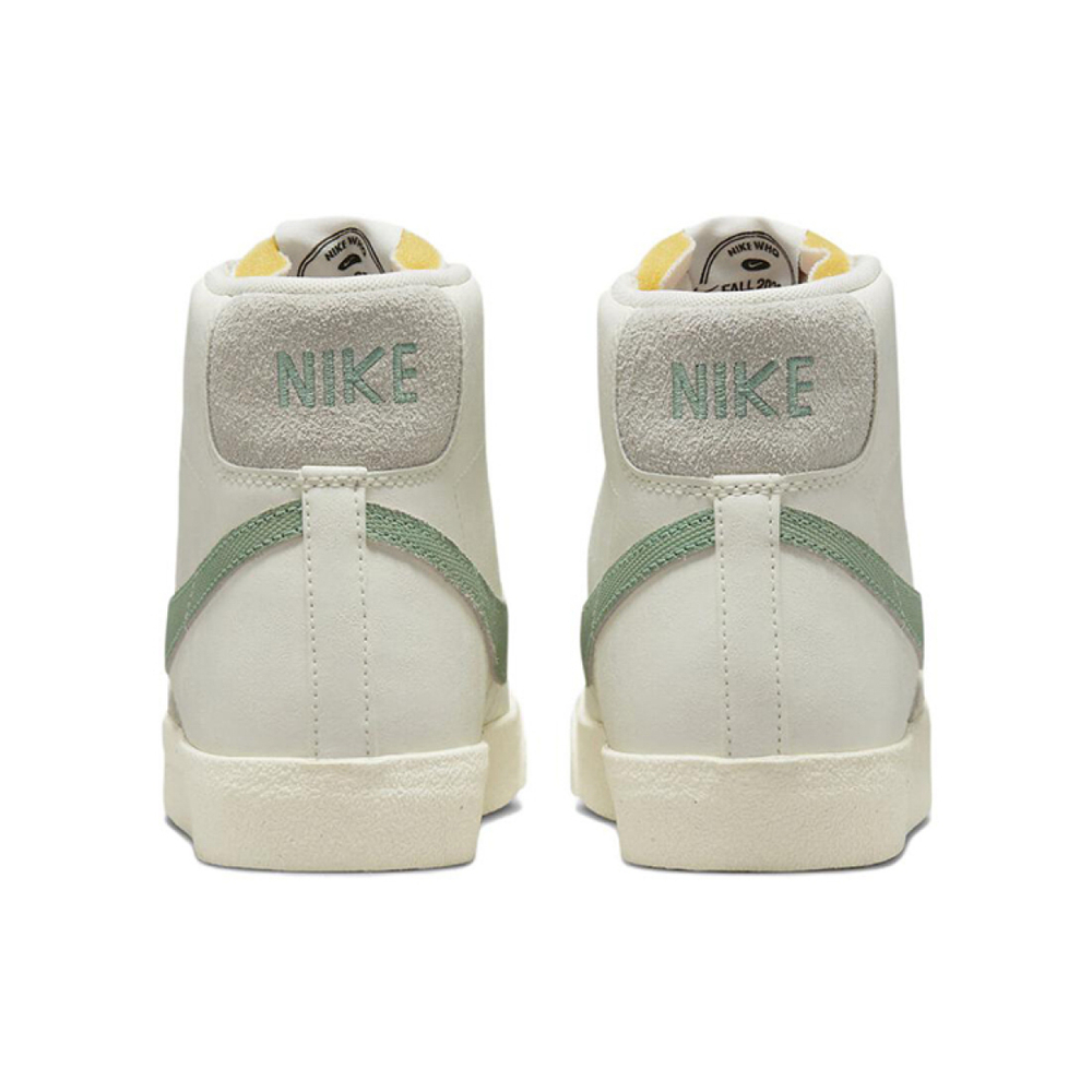 Кроссовки Nike, DO9787-100