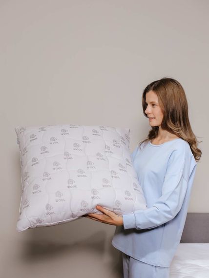 Premium wool Подушка 70х70