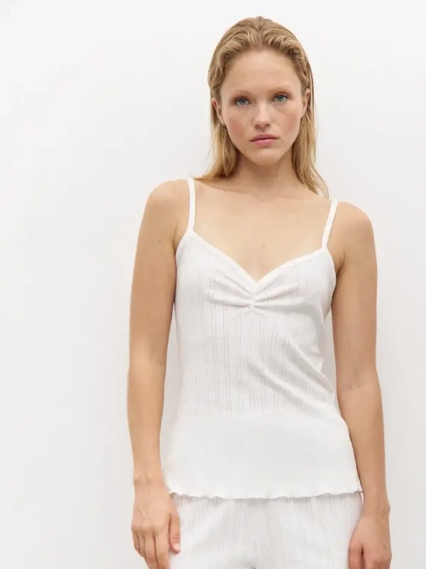 Топ из ажурного трикотажа