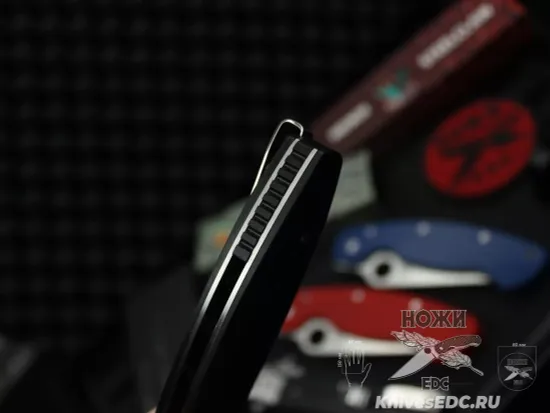 Складной нож Reptilian Вымпел c клинком из стали 9Cr18MoV, рукоять G10