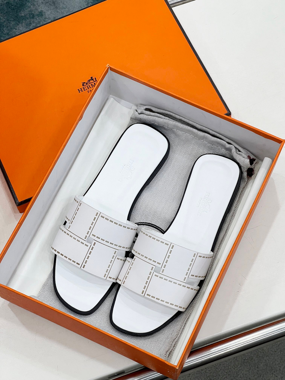 Hermes Idioma Sandal