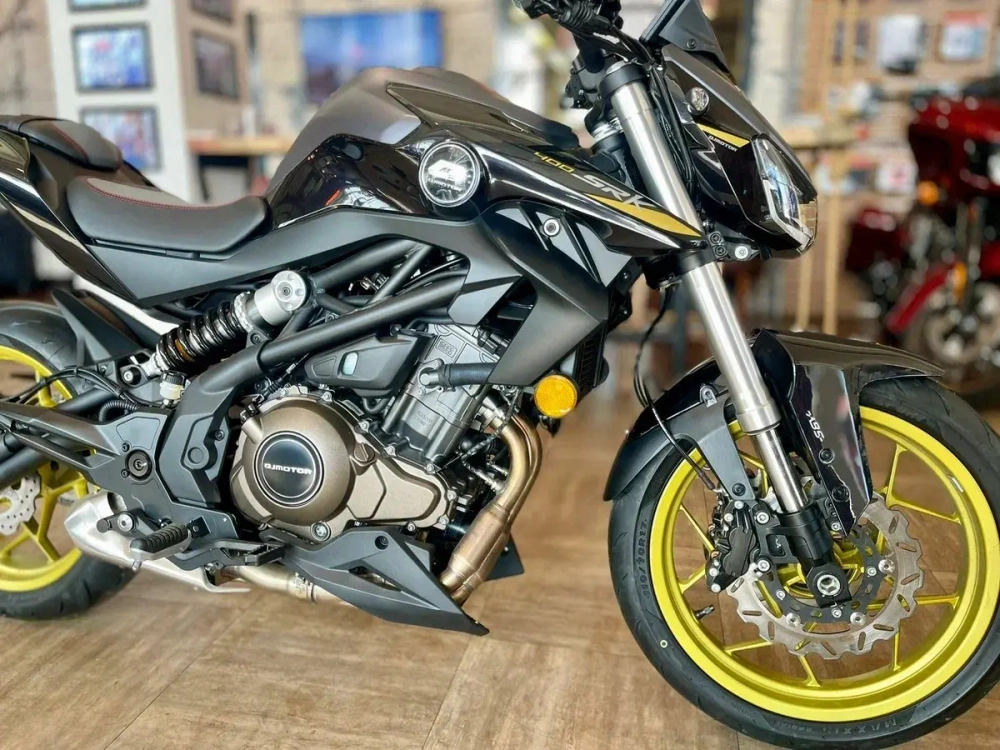 QJMOTOR SRK 400