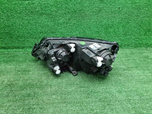 Битая Фара правая Geely Coolray (19-23) галоген