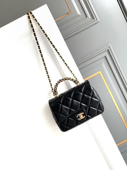 Chanel Bag 19 cm