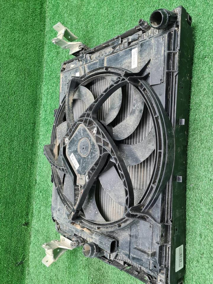 Кассета радиаторов BMW 3er F30 (2015-2020)