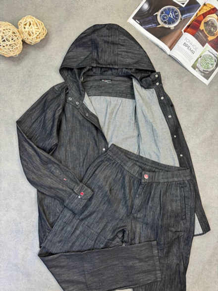 Джинсовый костюм Kiton