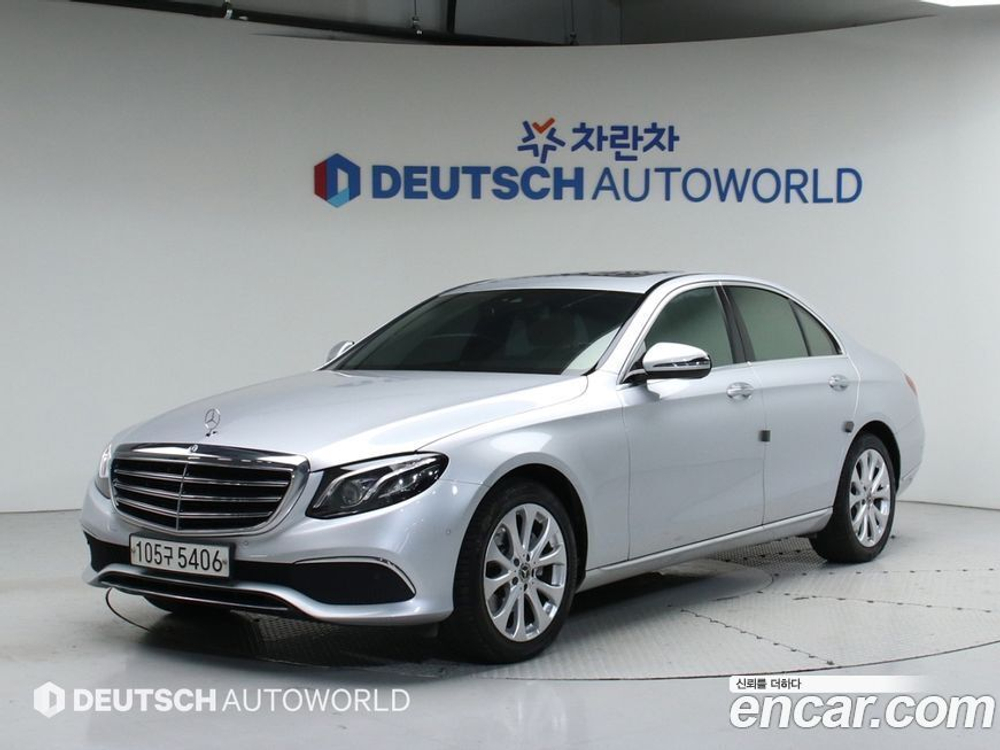 Mercedes-Benz E-Class W213 E220d Exclusive (10.2019)