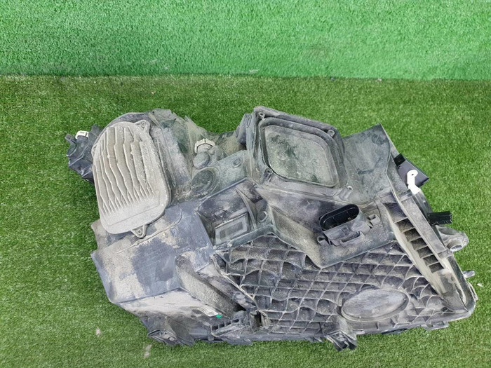 Фара левая Mercedes GLC X253 (2015-2019) LED