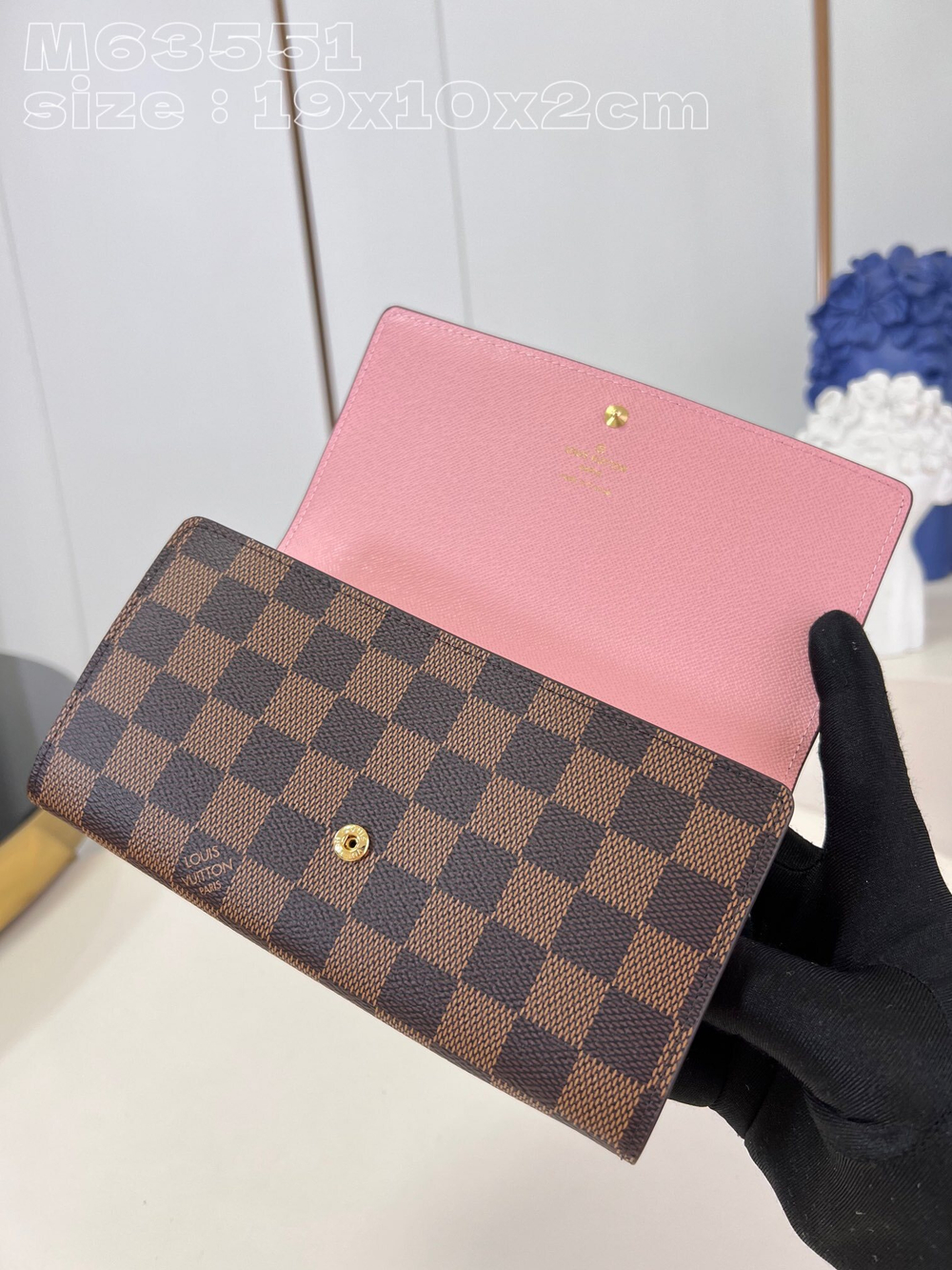 Louis Vuitton Sarah Wallet