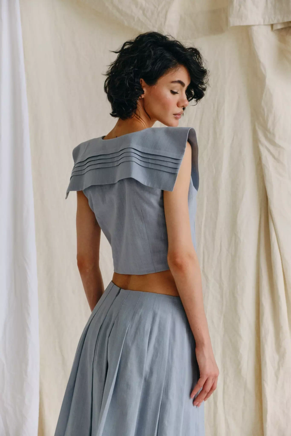 Укороченный топ