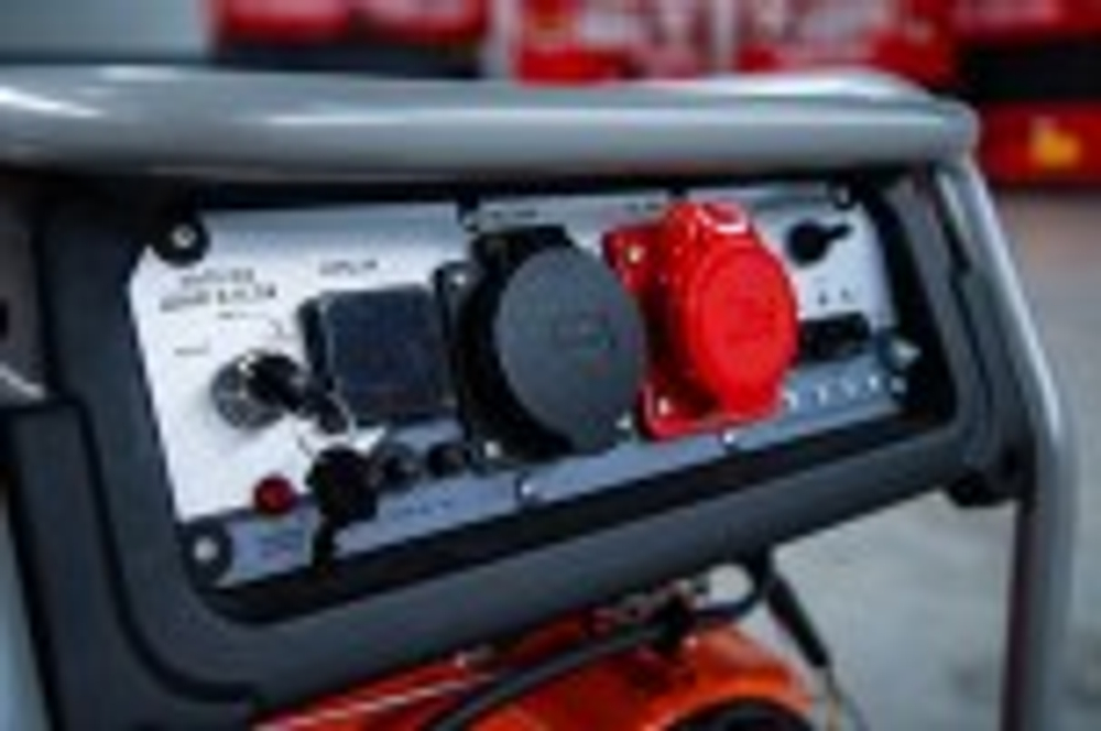 Генератор бензиновый TOR KM6500HE 1045856