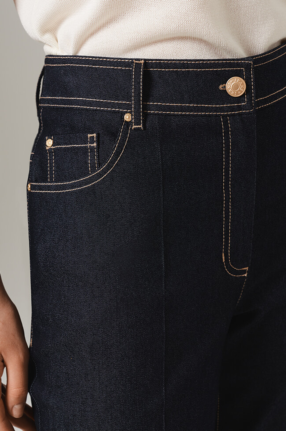 31081 Джинсы женские (индиго)