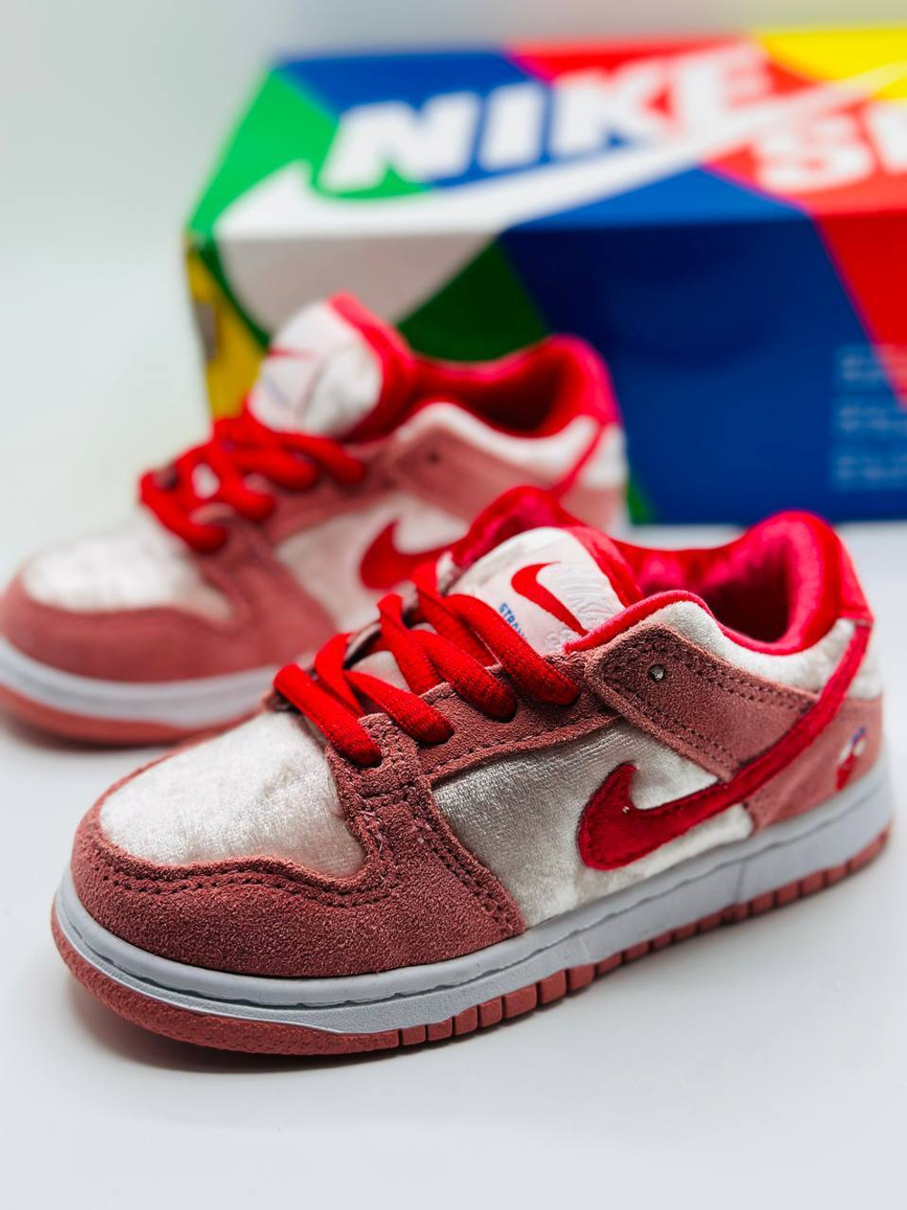 Детские кроссовки Nike SB Light Red