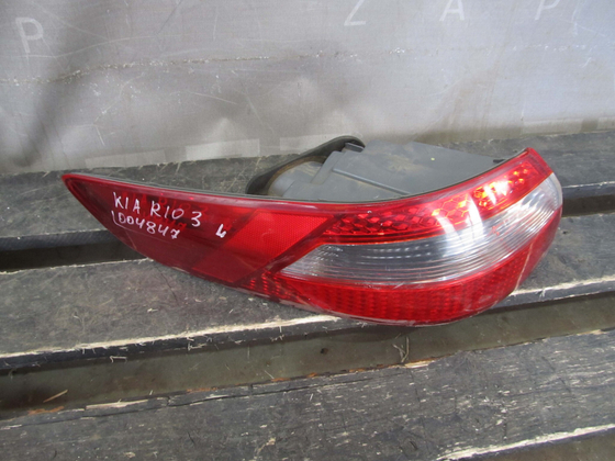 Фонарь задний левый Kia Rio 3 (QB) 11-15 Б/У  924014X000