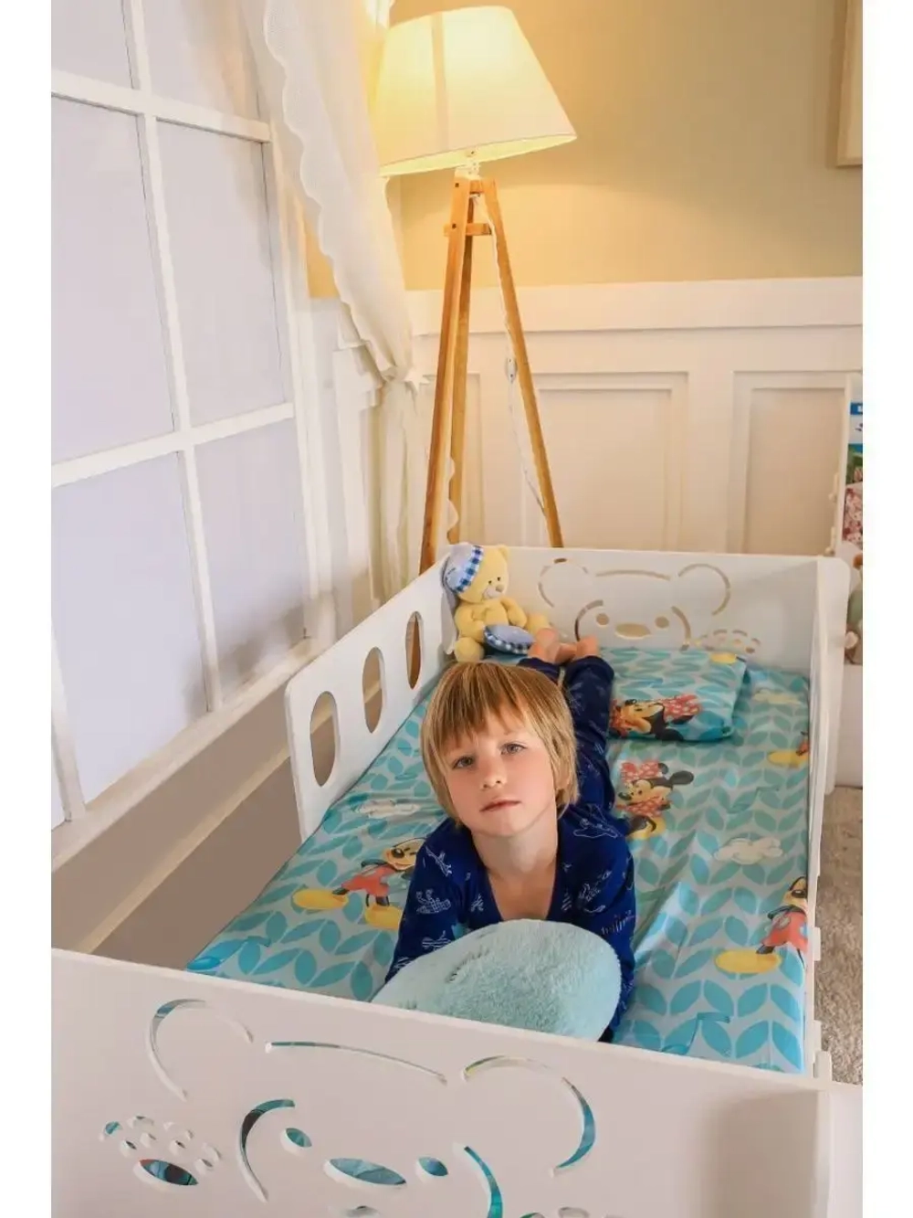 Кровать детская с бортиком 160x70