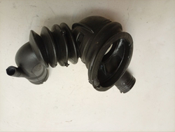 WFXI2840EU кт22 Сливной патрубок к стиральной машине Bosch Siemens 9000047124 б/у