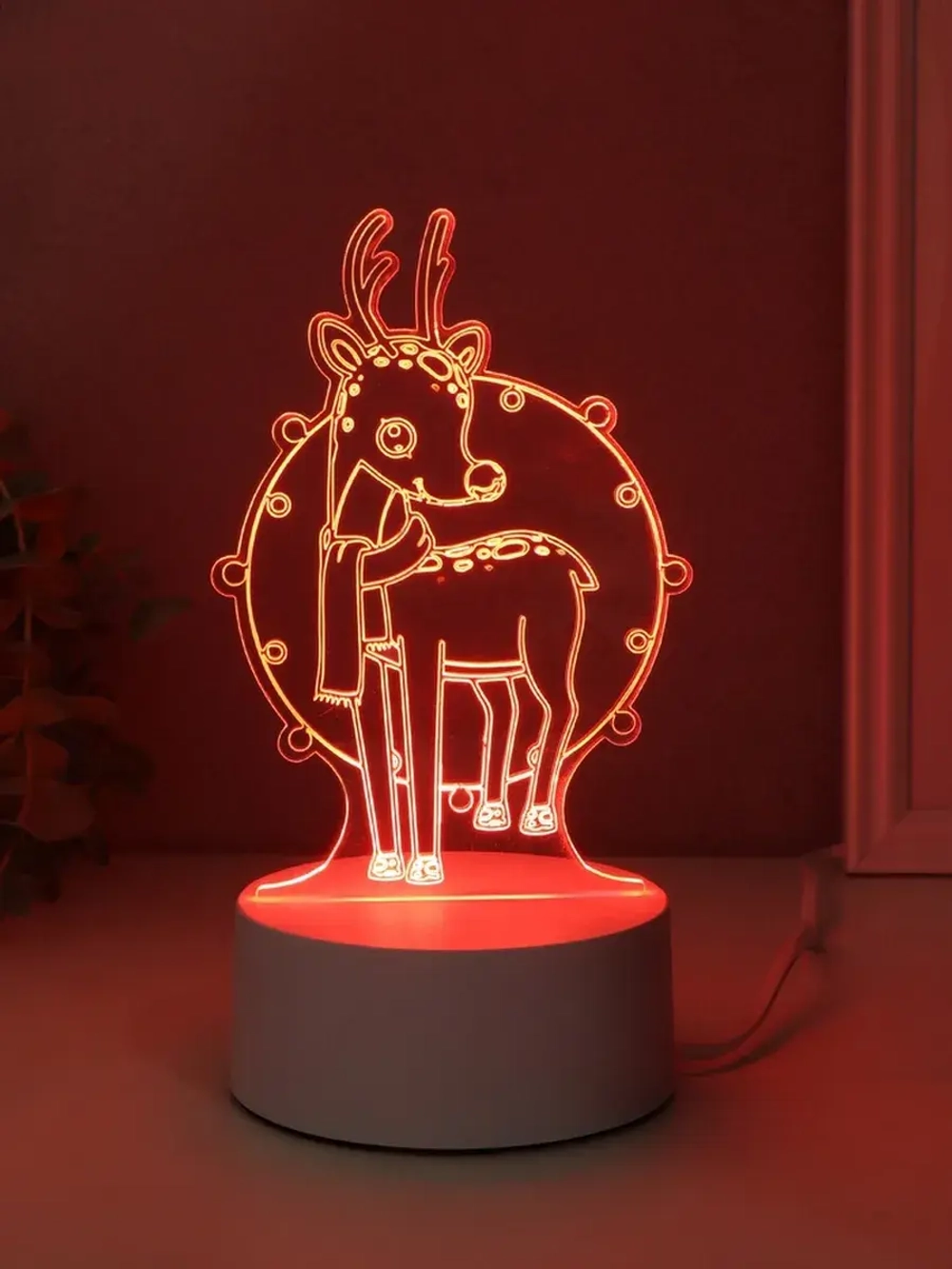 Светильник "Олень в гирлянде" LED RGB от сети RISALUX 9,5х10