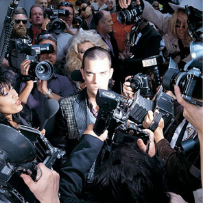 Robbie Williams / Life Thru A Lens (LP)