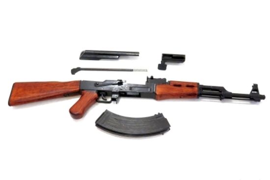 Макет автомата Калашникова АК-47