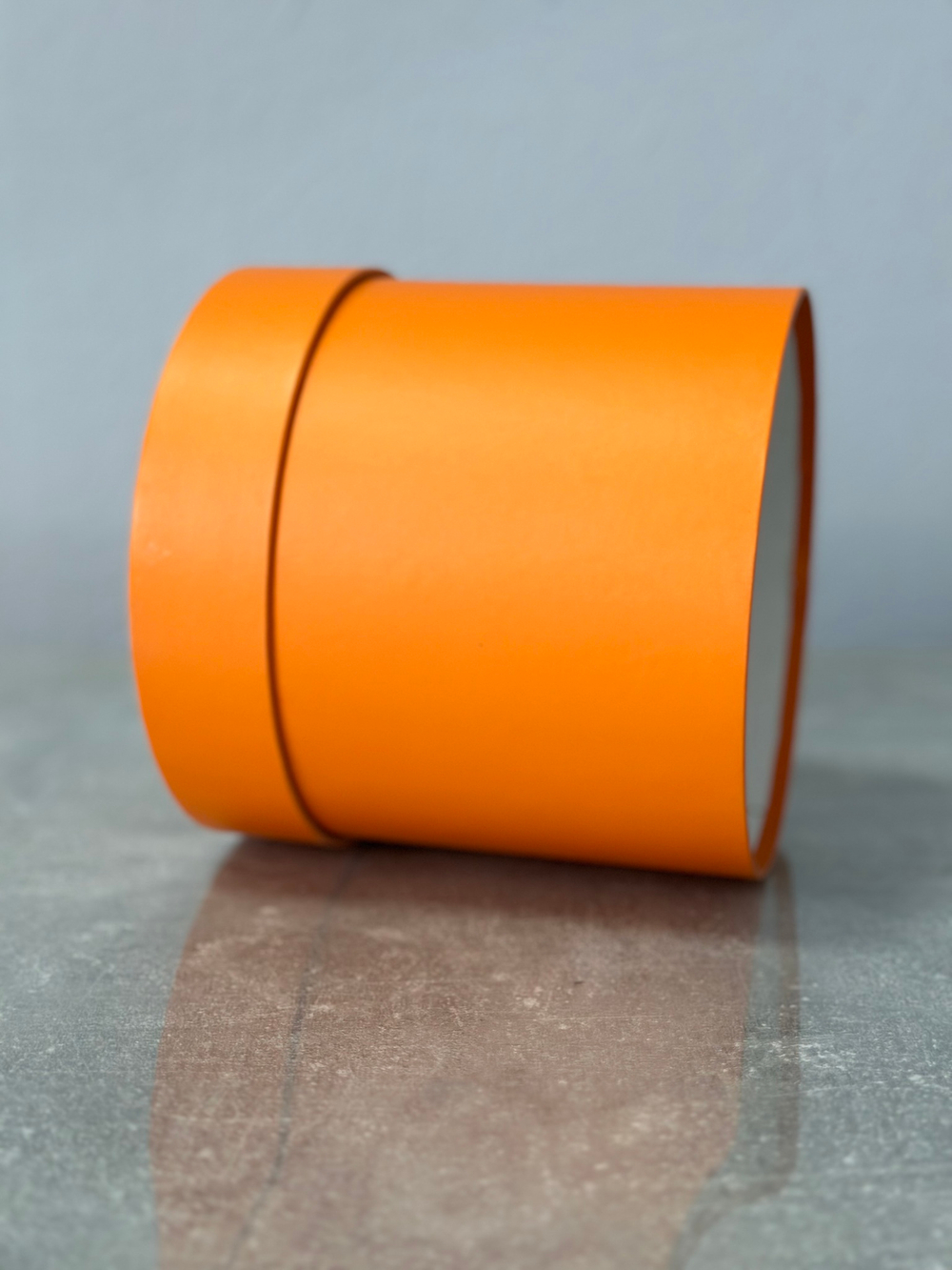 Шляпная коробка с фальшивой крышкой 16х16 см ;Цвет; Оранжевый.