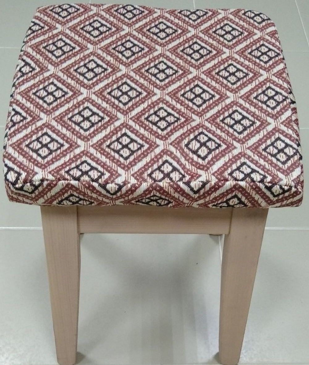 Чехол гобеленовый для табурета "ДВ.", дизайн: 101/1, размер 32*32см, Россия.