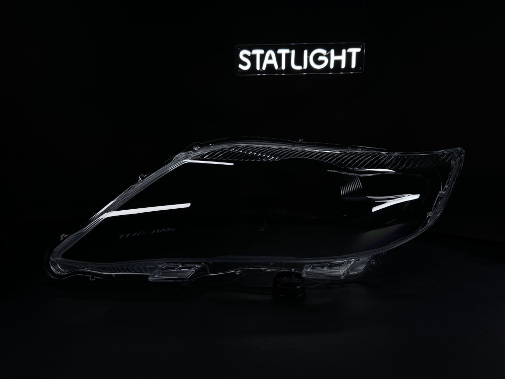 Левое стекло фары Toyota Camry 40 2009-2011 рест