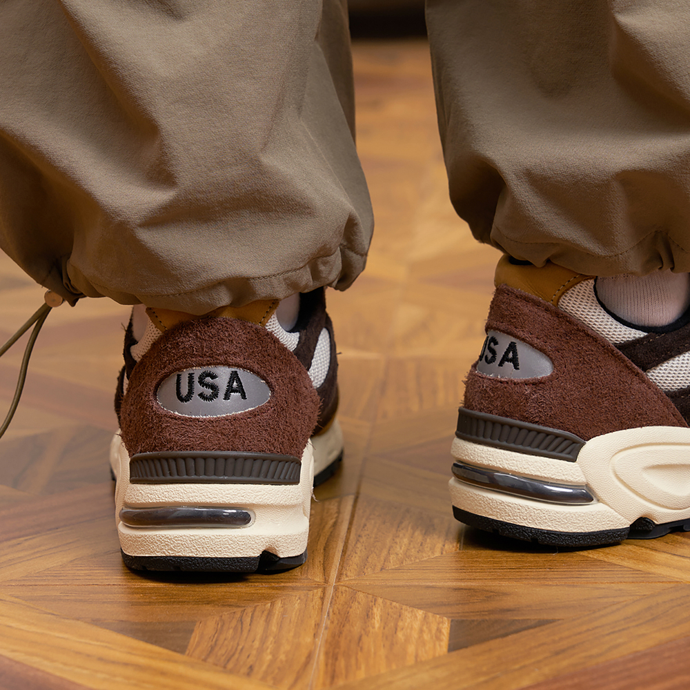Кроссовки New Balance Nb 990 V2